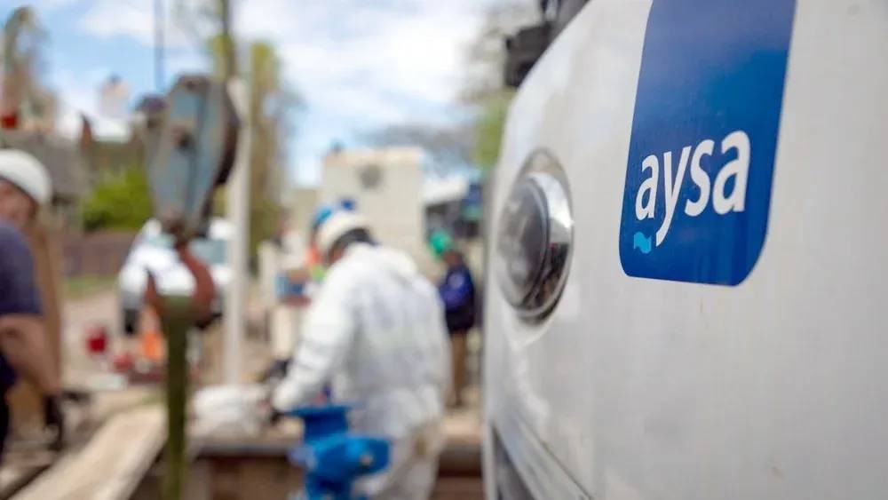 Gobierno vende 90% de AySA por 340,2 millones y provincia prepara impugnación