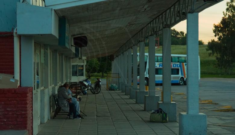 Obras y negociaciones con transportistas en la Terminal de Necochea