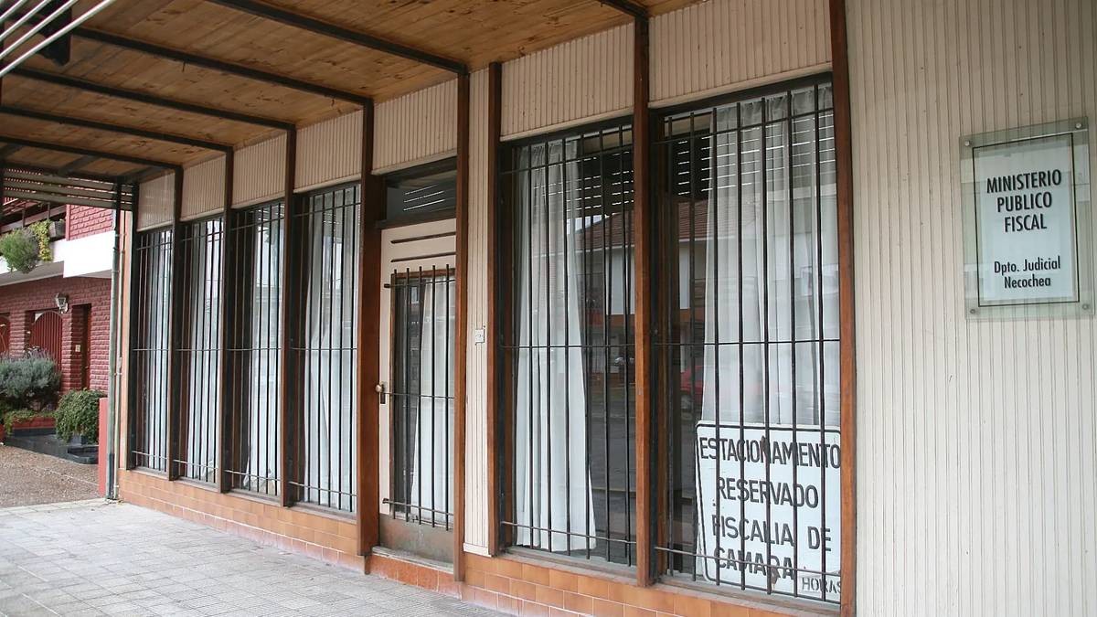Detuvieron en el centro de Necochea a dos sospechosos de un hurto en Lobería