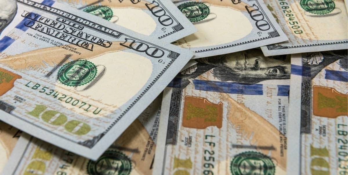 El dólar blue cayó a $1.565 y el MEP cerró en alza este miércoles